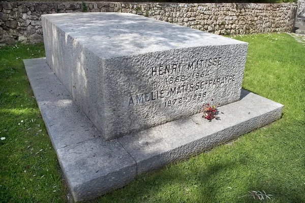 墓碑的亨利 · 马蒂斯和他的妻子诺埃莉 — 图库照片