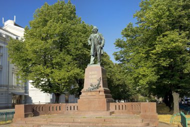 Monument to russian composer Mikhail Glinka, Saint-Petersburg clipart