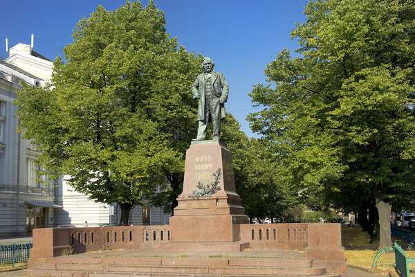 Monument to russian composer Mikhail Glinka, Saint-Petersburg