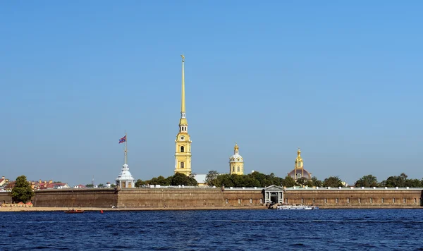 Petra a Pavla pevnosti a neva řeka, Petrohrad — Stock fotografie