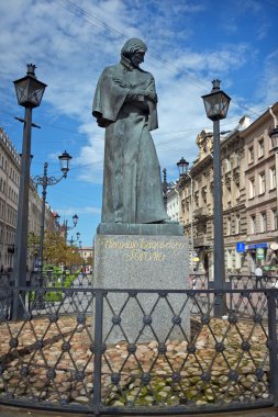Gogol anıt Saint Petersburg