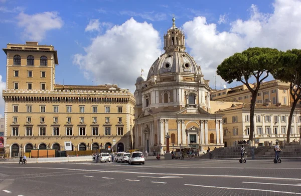 Kościół Santa Maria di Loreto w Rzymie — Zdjęcie stockowe