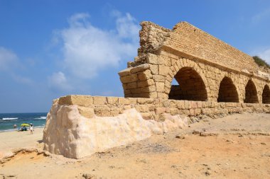 Antik Roma su kemeri, Ceasarea, İsrail