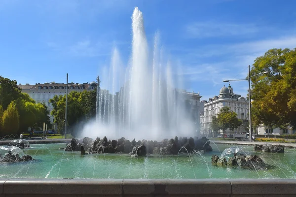 Fuente, Plaza Schwarzenberg, Viena — Foto de Stock