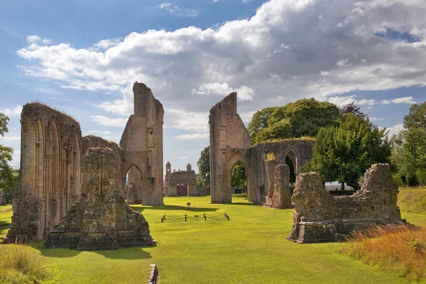 Kalıntıları Glastonbury Abbey, Somerset, İngiltere — Stok fotoğraf