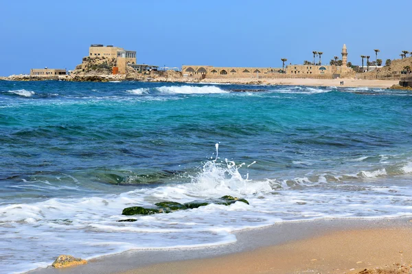 Caesarea Maritima、イスラエル共和国の古代の港 — ストック写真