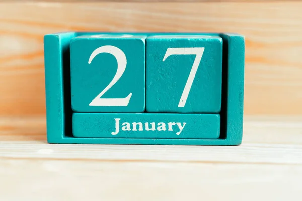 Enero Calendario Cubo Azul Con Mes Fecha Sobre Fondo Madera —  Fotos de Stock