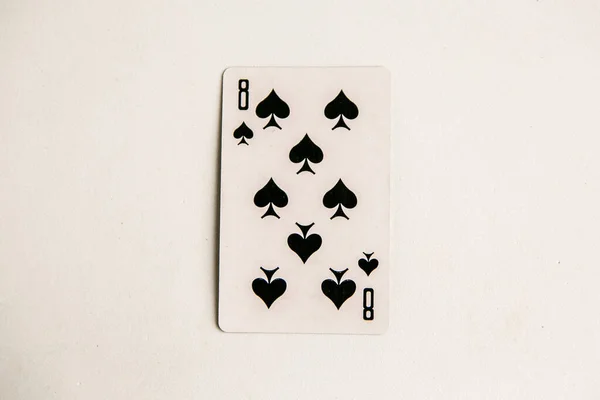 Οκτώ Μπαστούνι Που Παίζουν Χαρτιά Λευκό Φόντο — Φωτογραφία Αρχείου