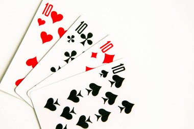 Poker dörtlüsü oyun kartı, beyaz arkaplan