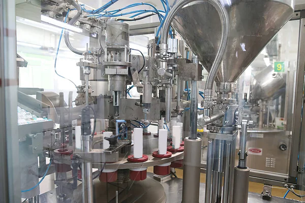 Güzellik kozmetik ürünleri. Doğal kozmetik fabrikası