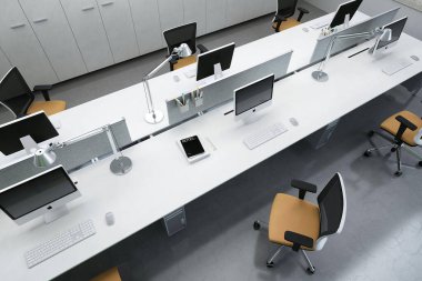 Çağdaş boş ofis. Modern ofis iç tasarımı