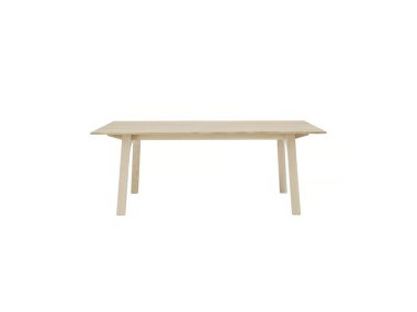 Klasik ahşap yemek masası.