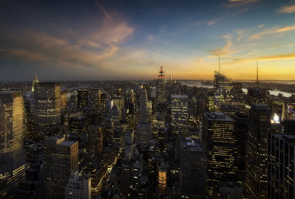 Στον ορίζοντα του Μανχάταν στο ηλιοβασίλεμα, Νέα Υόρκη Εικόνα Αρχείου