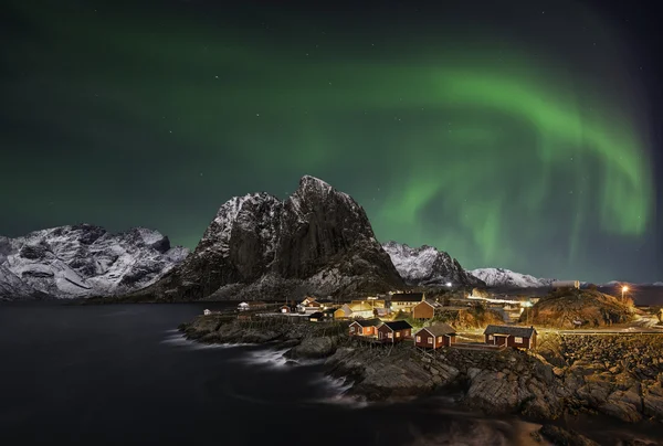 Hamnoy nothern lights — Stockfoto