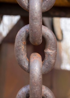 Eski paslı zincir makrosu