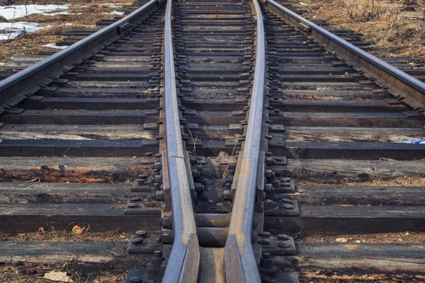 Stasyonda Sisli Demiryolu Açık Hava Manzarası — Stok fotoğraf