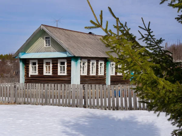 Wooden House Russian Village Wooden House Fence Made Planks Green — Stock Photo, Image