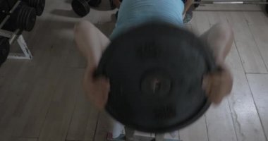 Komuta sizde ağırlık diskle çalışma dışarı