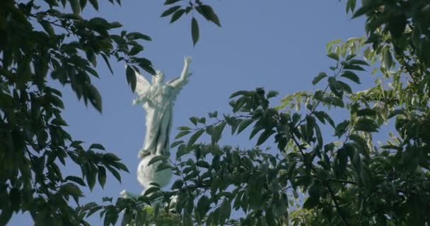 Statue der Viktoria, der römischen Göttin — Stockvideo