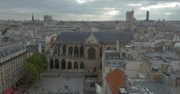 Panorama över Paris mulen dag — Stockvideo