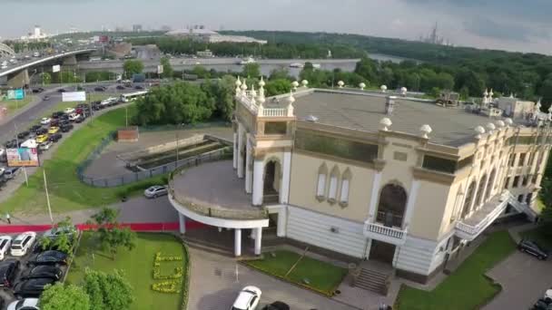 Luchtfoto van Celebration Hall in Moskou — Stockvideo