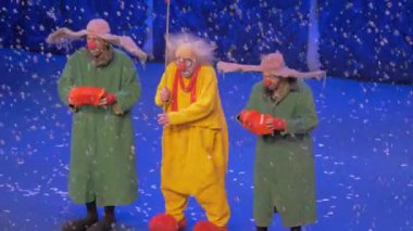 Slava Polunin kar gösterisi