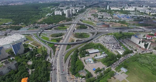 Tráfico en Moscú intercambio, vista aérea —  Fotos de Stock