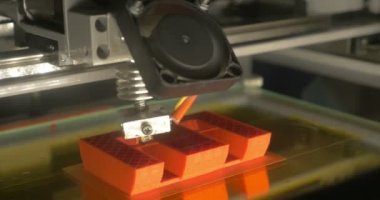E harfinin doğru 3d baskısı