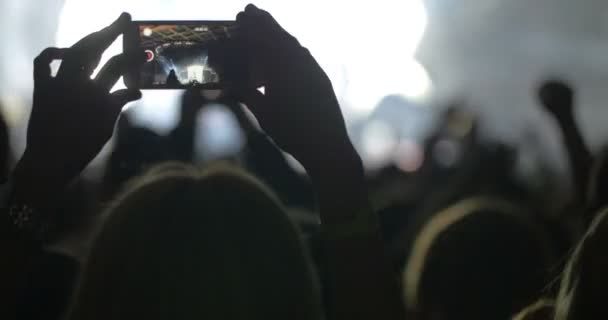 Fazendo vídeo do desempenho do palco no palco — Vídeo de Stock