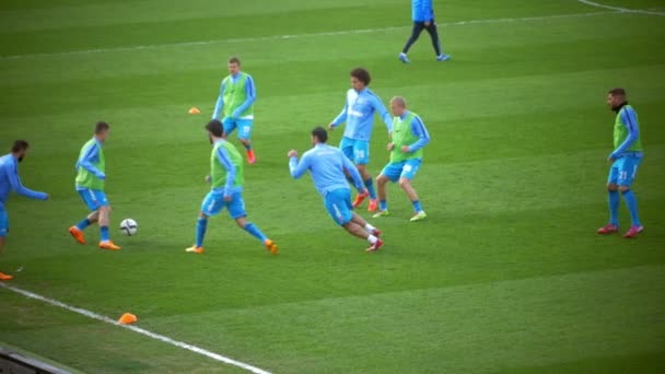 Foootball equipe durante o treinamento — Vídeo de Stock