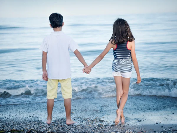 Menino e menina — Fotografia de Stock