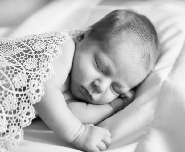 Pasgeboren baby — Stockfoto