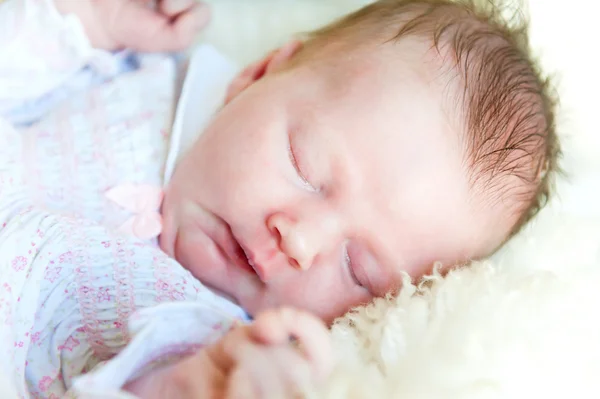 Newborn girl — Stock Photo, Image