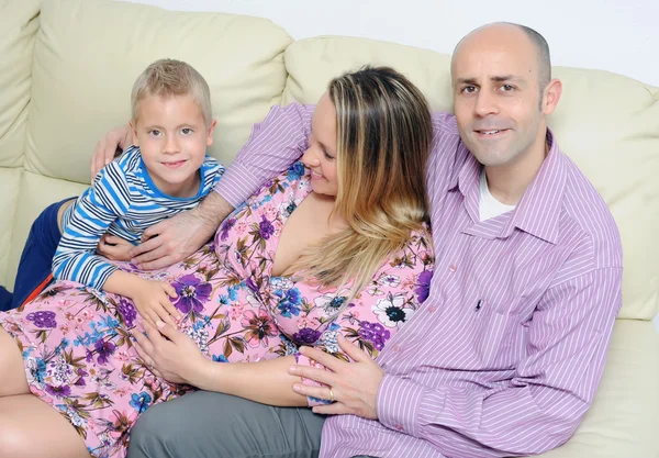 Família feliz — Fotografia de Stock