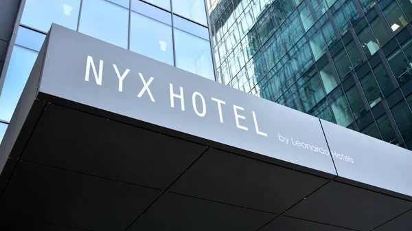 Warszawa Polen Oktober 2020 Skriv Nyx Hotek Företagsskylt Nyx Hotel — Stockfoto