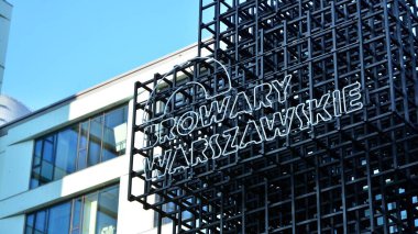 Varşova, Polonya. 1 Kasım 2020. Browary Warszawskie 'yi imzala. Şirket tabelası Browary Warszawskie.