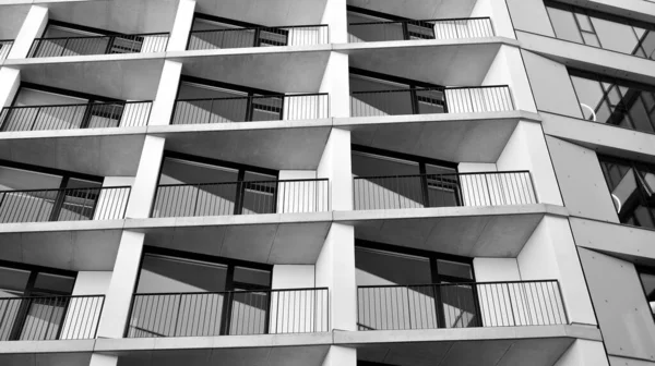 Modern Apartman Dairesinin Dış Kısmının Ayrıntıları Yeni Lüks Kompleksinin Bir — Stok fotoğraf