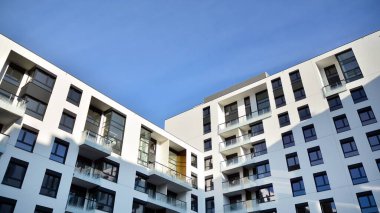 Modern Avrupa konut binaları çeyreği. Soyut mimari, modern şehir geometrisinin bir parçası.