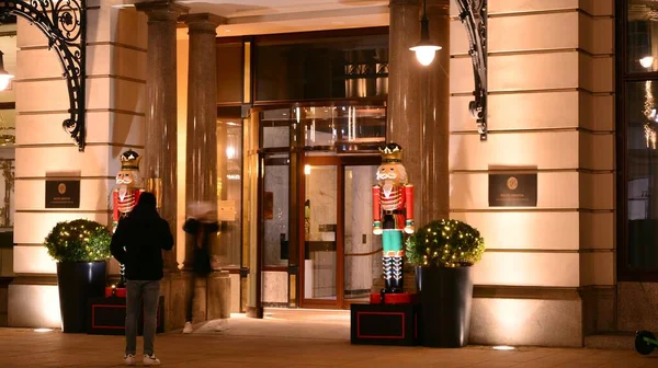 Warsaw Poland December 2020 Entrance Luxury Hotel Bristol Krakowskie Przedmiescie — Stock Photo, Image