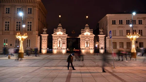 Varsóvia Polónia Dezembro 2020 Vista Noturna Rua Histórica Decoração Natal — Fotografia de Stock