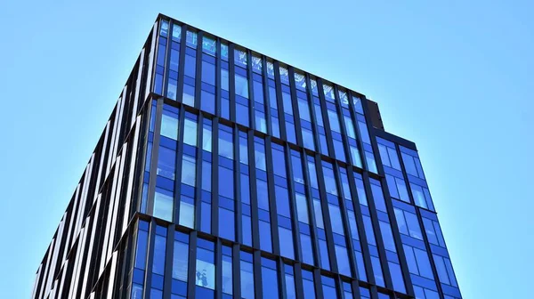 Fachada Cristal Los Edificios Con Cielo Azul Rascacielos Centro Ciudad — Foto de Stock