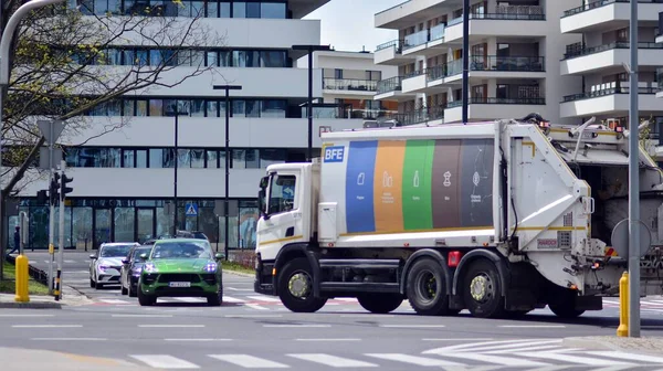 Warsaw Poland April 2021 Garbage Truck Street Municipal City Services — Stock Photo, Image