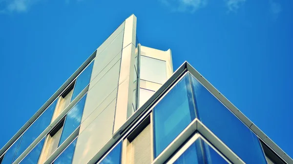 Сучасна Будівля Місті Сонячним Світлом Абстрактна Текстура Синій Скляний Фасад — стокове фото