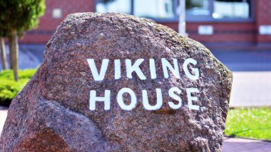 Varşova, Polonya. 19 Haziran 2021. Viking evini imzala.    