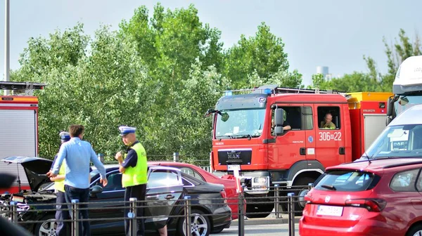 Varsovia Polonia Julio 2021 Policía Bomberos Escena Vehículos Rescate Lugar — Foto de Stock