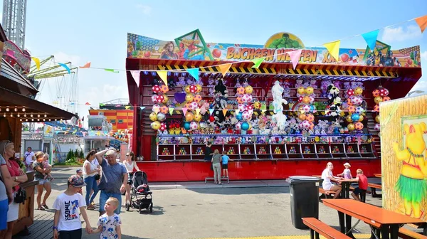 Szczecin Polonia Julio 2021 Parque Atracciones Con Equipo Recreativo Otras —  Fotos de Stock