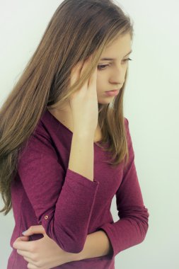 Sevimli genç de izole hissetmiyorum