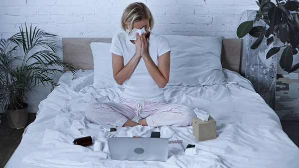 Diseased Freelancer Sneezing Paper Napkin Laptop Medications Bedroom — Stock Photo, Image