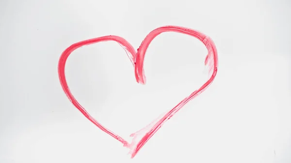 Πάνω Όψη Της Σχεδιασμένης Ροζ Καρδιάς Κραγιόν Στο Λευκό — Φωτογραφία Αρχείου