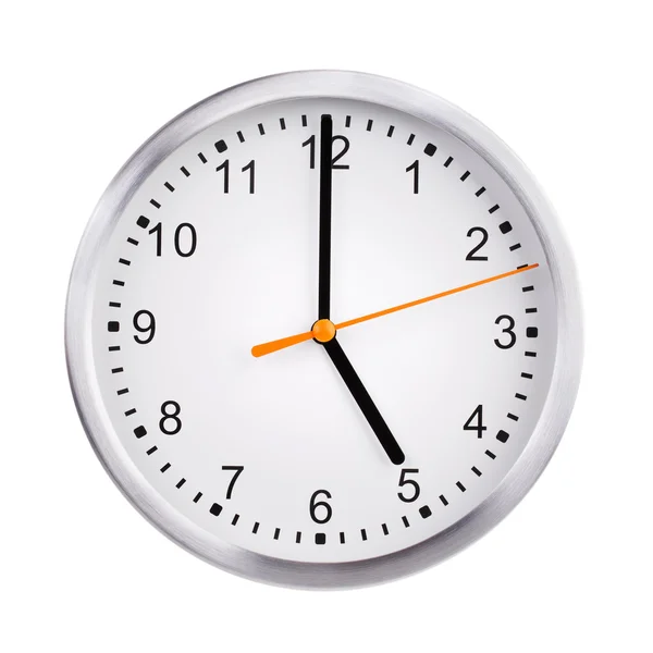 Pięć godzin na tarczy zegara — Zdjęcie stockowe